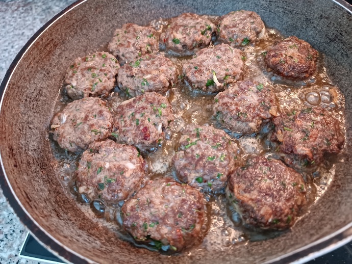 İftara Pilavın Yanına Yakışacak Kebap: İslim Kebabı Tarifi