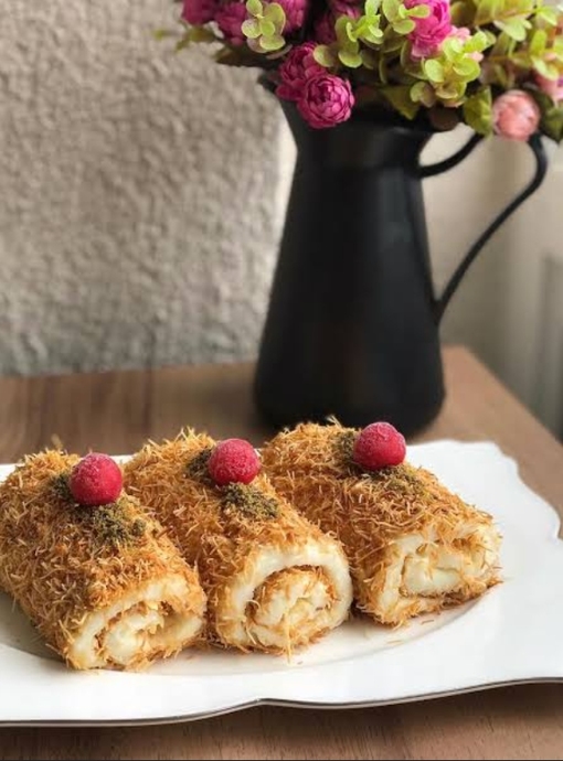 Ramazan Özel Damaklara Salsa Yaptıracak Sütlü Kadayıf Sarma Tarifi!