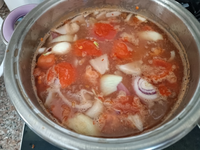 İçinizi Isıtacak Bir Çorba: Sebzeli Mercimek Çorbası