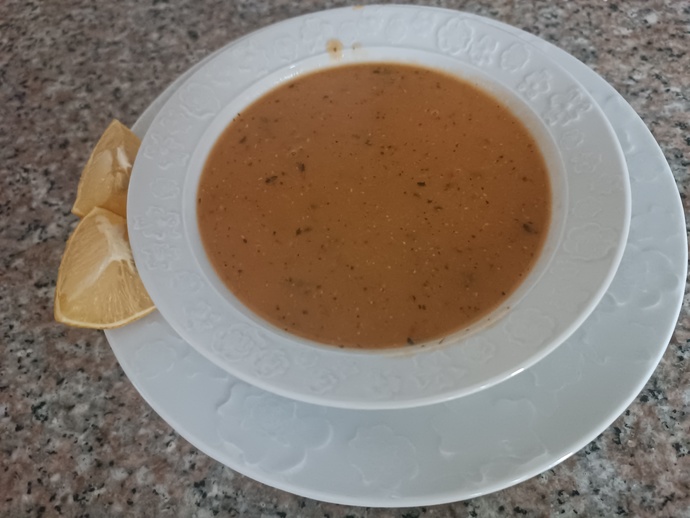 İçinizi Isıtacak Bir Çorba: Sebzeli Mercimek Çorbası