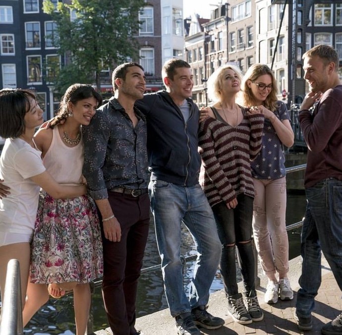 Telepatiyle Birbirlerine Bağlanmış İnsanların Dizisi: Sense8
