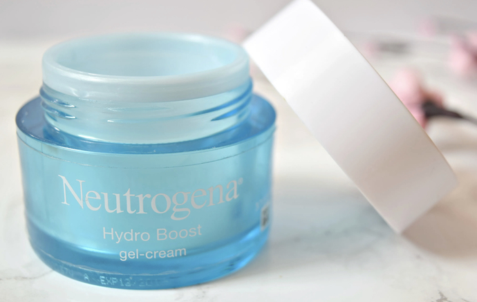 Kuru ya da Yağlı Cilt Problemi İle Savaşanlar: Neutrogena Hydro Boost Water Gel İle Tanışıyoruz!