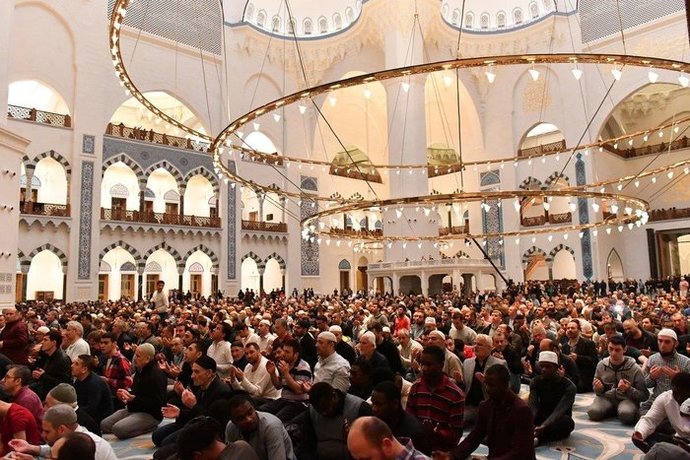 Ramazan Ayını Diğer Aylardan Ayıran Özellikleri ve Fazileti