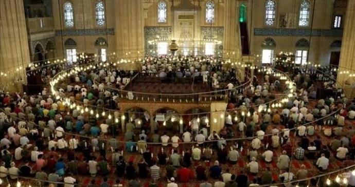 İftar Sonrası İbâdete Açılan Kapı Teravih