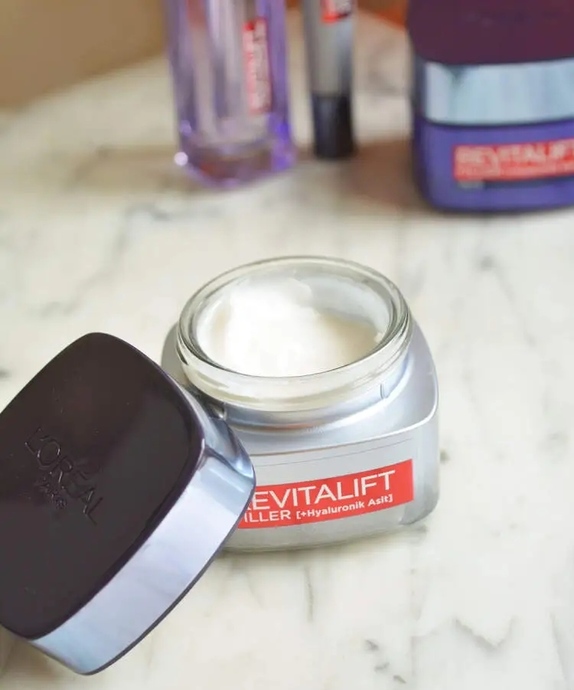 LOréal Paris Revitalift Filler %1.5 Saf Hyaluronik Asit Kırışıklık Karşıtı İçeriği Nedir?