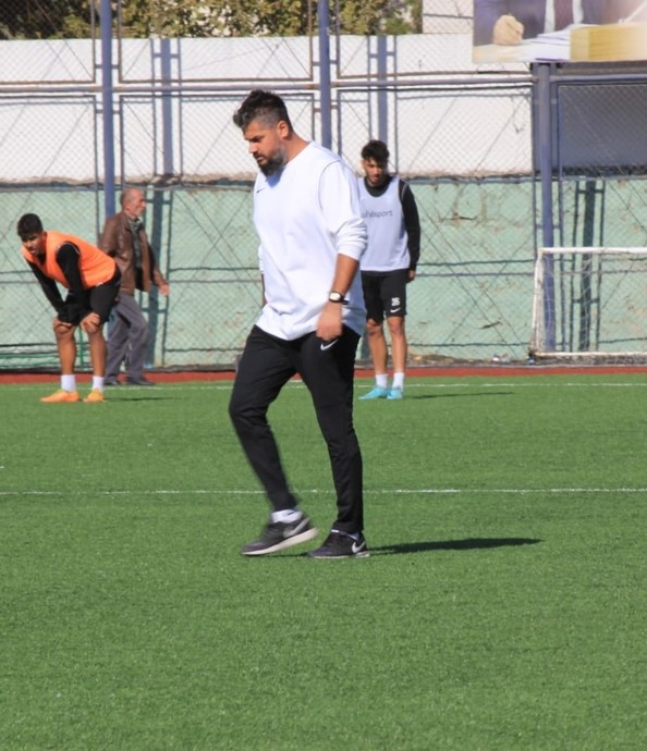 Alaçatıspor Teknik Direktörü Ali Çalış ile Keyifli Bir Röportaj Gerçekleştirdik! Takımını, Hedeflerini ve Türk Futbolunu Sorduk!