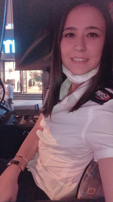 Eskişehirde Tramvay Vatmanlığı Yaparak Başarıya Ulaşmış Demet Dönmez Uçaş Bize Hikayesini Anlatıyor!