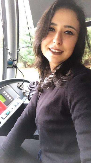Eskişehirde Tramvay Vatmanlığı Yaparak Başarıya Ulaşmış Demet Dönmez Uçaş Bize Hikayesini Anlatıyor!