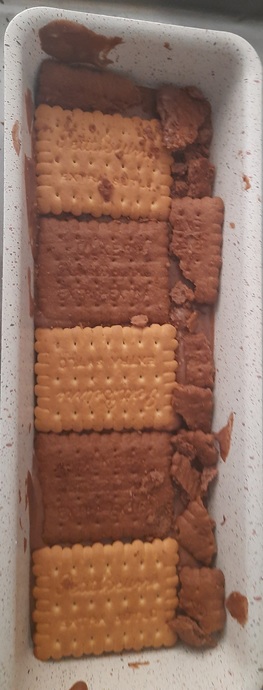 Bisküvili Baton Pasta Tarifi