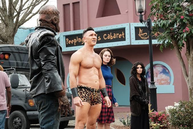 Bir Tuhaf Süper Kahraman Dizisi: Doom Patrol