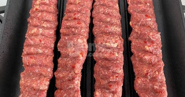 Adana Kebabı Tarifi Veriyorum!