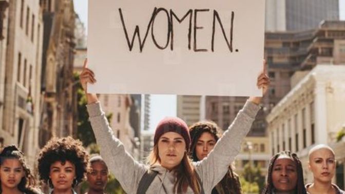 Neden Feminist Olmalıyız?