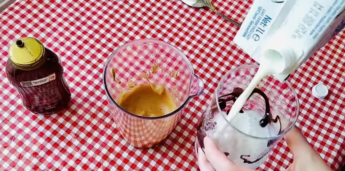 Bir kaç parça buzu unutmayın.