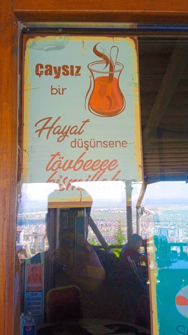 Çaycıları Buraya Alalım! Çay Üzerine Yazılmış Anlamlı Sözler