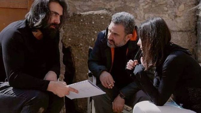 O, Korku Filmlerinin Efsane İsmi: Siccin, Mahlûkat, Musallat Filmlerinin Yönetmeni Alper Mestçi Son Filmi ile KızlarSoruyor'da!