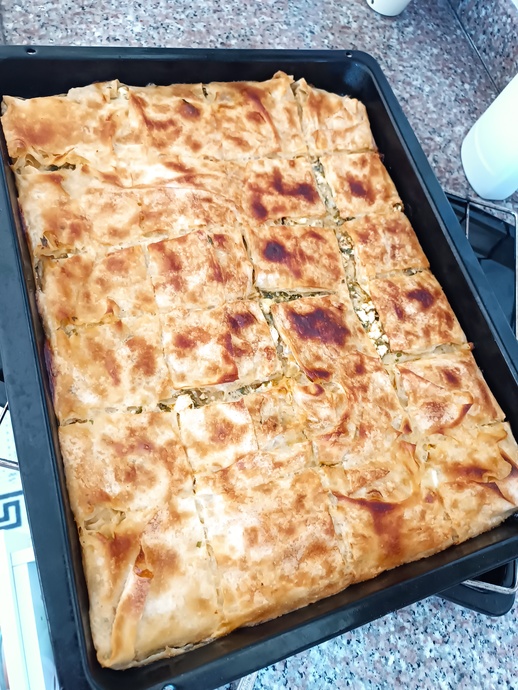 Gerçek Su Böreğini Aratmayacak Bir Tarif: Yalancı Su Böreği!
