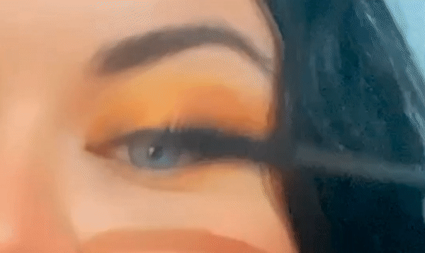 Hacimli ve Uzun Kirpiklere Sahip Olmak Hepimizin Hakkı: Maybelline’in Yeni Falsies Surreal Maskarasını Deniyorum!