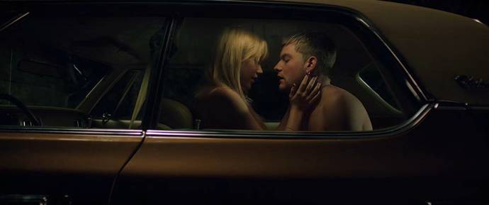 It Follows (2014)