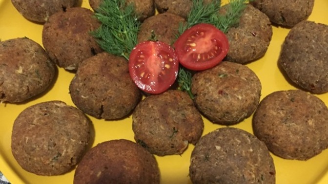 Bayat Ekmeğin Varsa Buraya! Bayat Ekmek Köftesi Tarifi