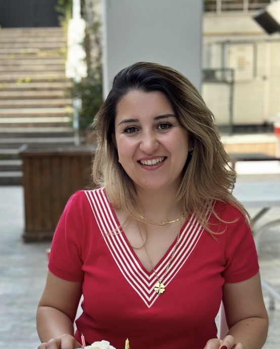 Akademisyenlikten Girişimciliğe Uzanan Başarılı Bir Kariyer: Lütfiye Karcıoğlu Batur Bize Kariyer Yolculuğunu Anlattı!
