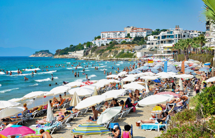 Kuşadası, Türkiyenin En Popüler Tatil Noktalarından Biridir, Peki Neresine Gidilir?