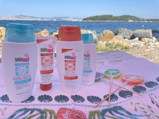 Güneşin Keyfini Sürmeye Hazırsan Yüksek Korumalı ve E Vitaminli Güneş Kremini Anlatıyorum!