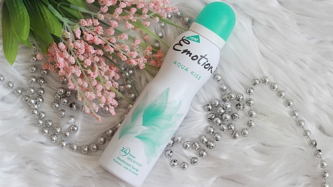En Çiçeksi Emotion Deodorant Ürünlerini İnceliyorum!