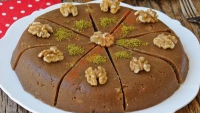 Dondurma ile Yarışır Bir Lezzet: Cevizli Yaz Helvası!