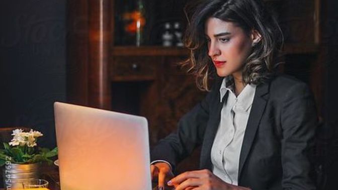İş ve Okul Hayatının Birbirine Benzerliğini Gösteren 7 İnsan Modeli!