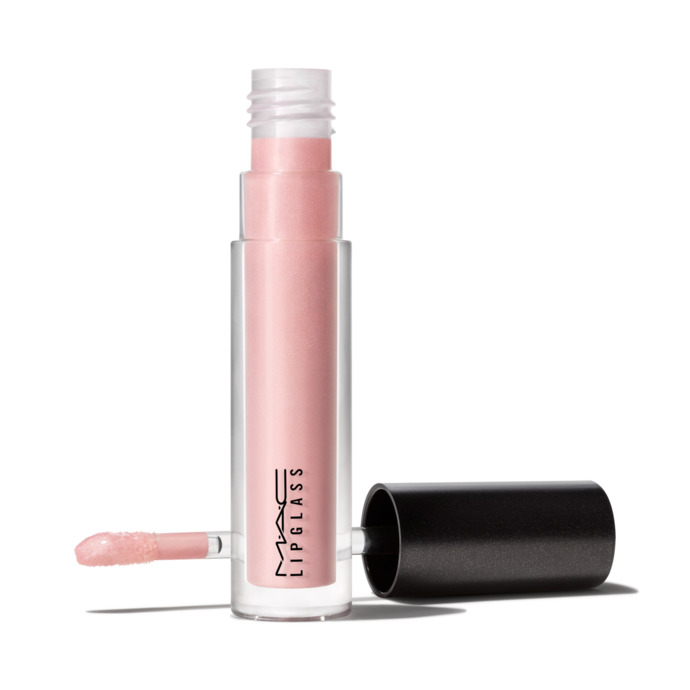 M·A·C Lipglass serisi maccosmetics.com.tr de 399 TL.
