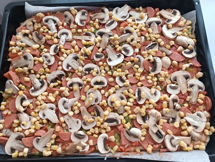 Dışarıda Yediklerinizi Aratmayacak Bir Pizza Tarifi 🍕