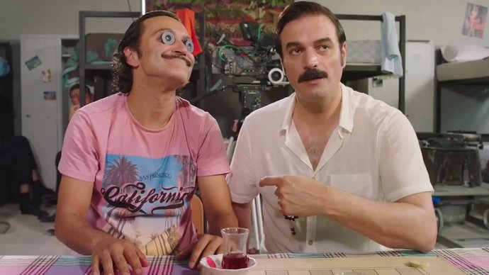 Bakkala Verdiği Paranın Üstünü Bile Alamayan Ulvi! Geniş Aile’de Cevahir’in Ulvi’ye Taktığı En Yaratıcı Sıfatlar!