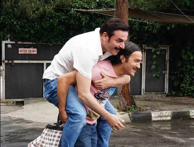 Bakkala Verdiği Paranın Üstünü Bile Alamayan Ulvi! Geniş Aile’de Cevahir’in Ulvi’ye Taktığı En Yaratıcı Sıfatlar!