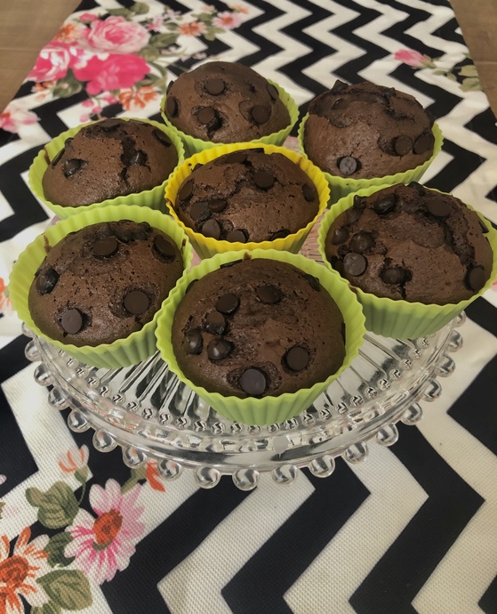 Çikolatalı Nefis Lezzet: Damla Çikolatalı Cupcake 🧁