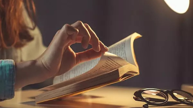 Kitap Okuma Alışkanlığı: Zihni Besleyen, Yaratıcı ve Keyif Veren Bir Yolculuk
