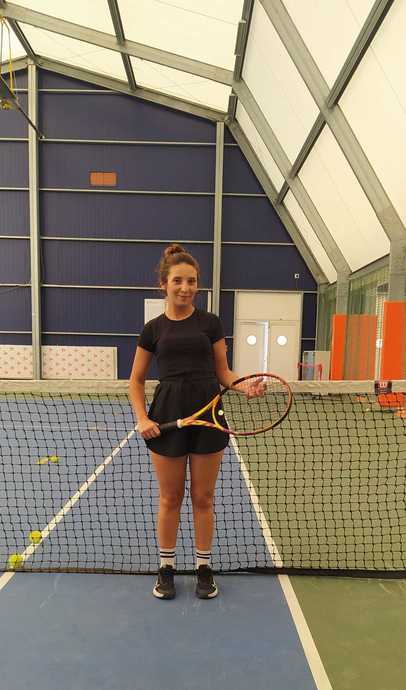 Spora Olan Aşkıyla Herkese Örnek Olacak Tenis Antrenörü Beyza Bayram Bize Kariyer Yolculuğunu Anlattı!