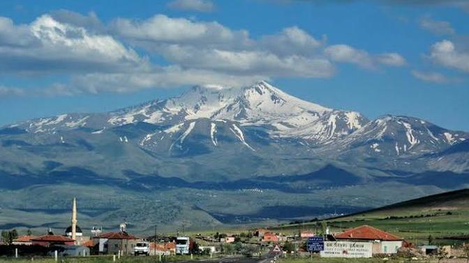 1 Türkü 1 Hikaye "Germir Bağları"