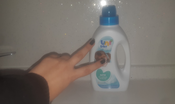 Uni Baby sıvı çamaşır deterjanı