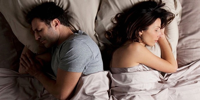 İlişki Durumunuzu Yansıtan 5 Uyku Pozisyonları Değerlendirmesi 🛏️