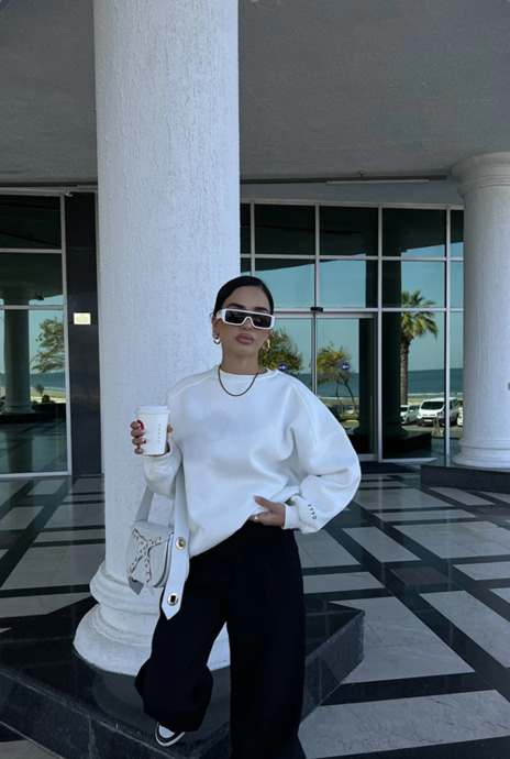 Sweatshirt Nasıl Kombinlenir? Kombin Önerileri