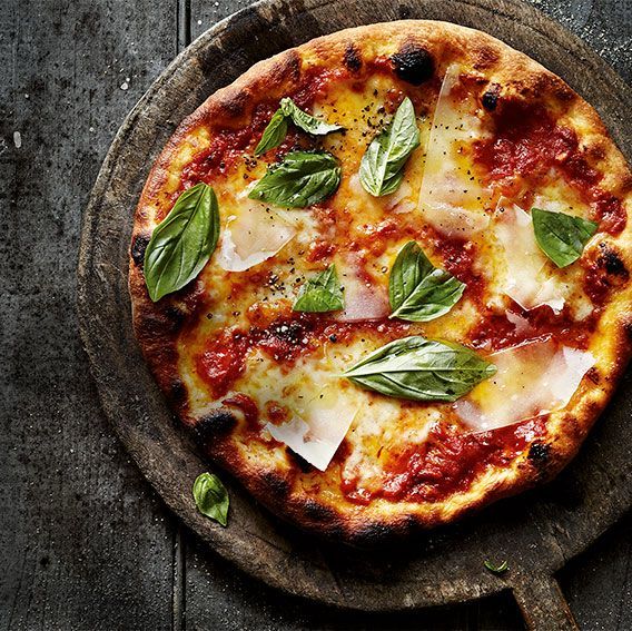 En Lezzetli ve Doyurucu Pizza Çeşitlerini Araştırıyorum!