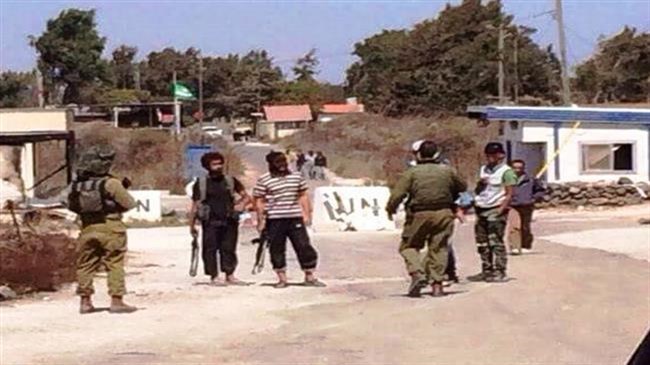 İsrail askerleri ve muhtemelen El-Nusra teröristleri Deraa sınırlarında