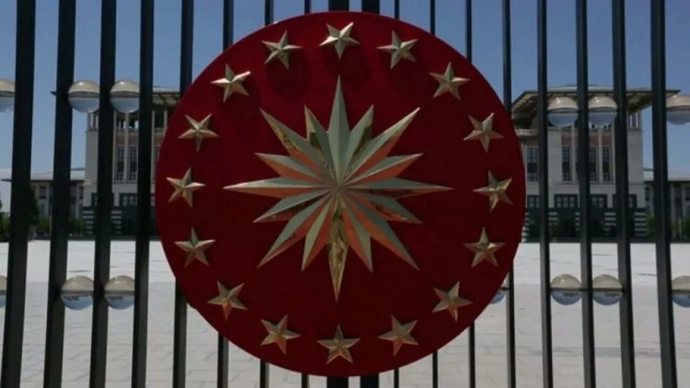 Cumhurbaşkanlığı Hükümet Sisteminin Faydaları ve Zararları