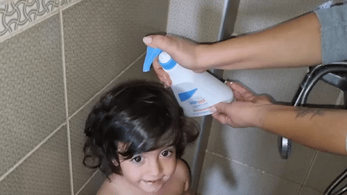 Bebeğimle Bakım Keyfi: Onun Hassas Cildine Uygun Bir Banyo Rutini Oluşturdum!