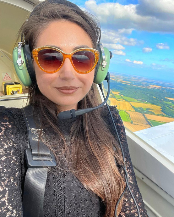 Göklerin Hakimi: 7 Aralık Sivil Havacılık Gününde Pilot Deniz Baysal Bize Kendini ve Kariyer Yolculuğunu Anlatıyor!
