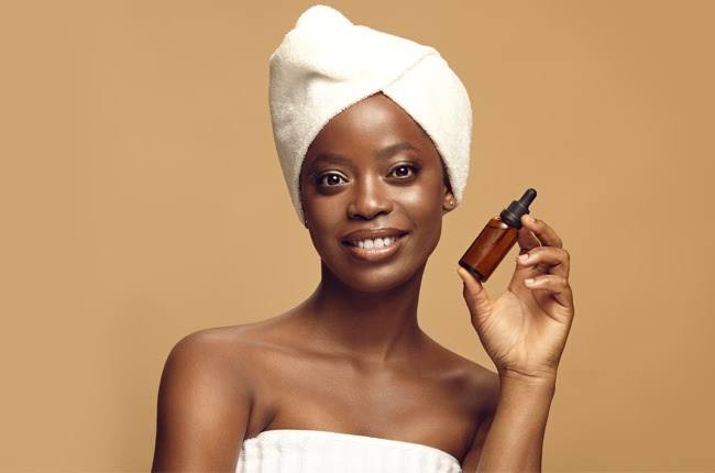 Cildimizin Gençlik Sırrı Retinol! Faydalarını Açıklıyorum 💚