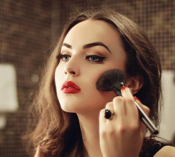 Son Zamanlarda Kullandığım ve En Sevdiğim Makyaj Ürünlerini Açıklıyorum! Part 2💄