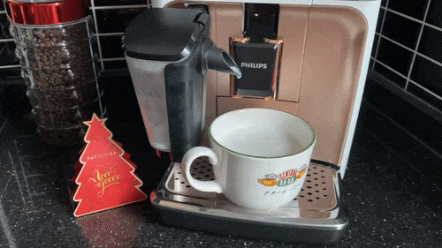Sosyal Medyada Viral Olan O Kahve Makinesini Deniyorum: Philips LatteGo ile Latte Macchiato Yapıyorum! ☕️