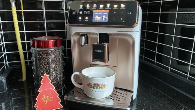 Sosyal Medyada Viral Olan O Kahve Makinesini Deniyorum: Philips LatteGo ile Latte Macchiato Yapıyorum! ☕️