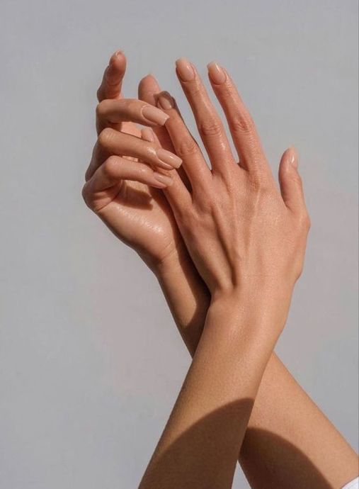 Protez Tırnak Yaptırmadan Güzel Tırnaklara Sahip Olma Tüyoları 💅